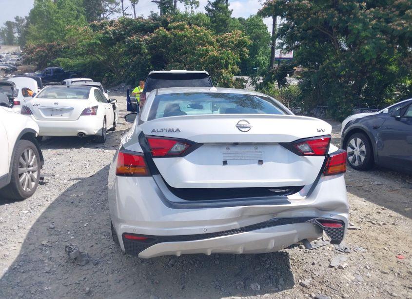 Photo 16 of 2024 Nissan Altima SV FWD (VIN 1N4BL4DV0RN352997)