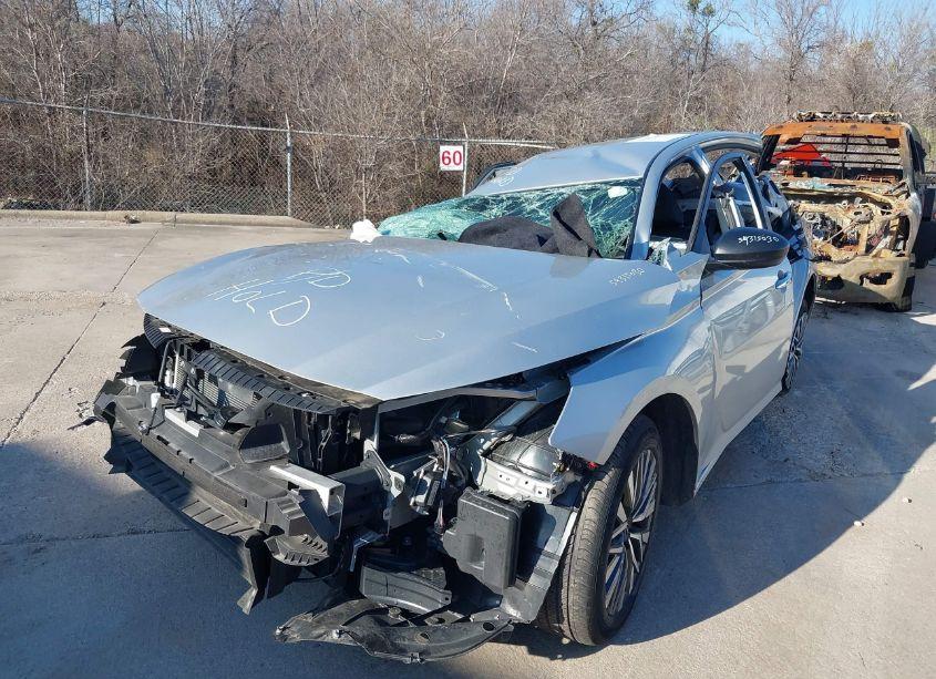 Photo 2 of 2024 Nissan Altima SV FWD (VIN 1N4BL4DV0RN362803)