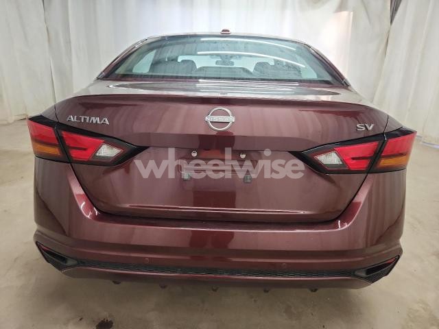 2024 NISSAN ALTIMA SV