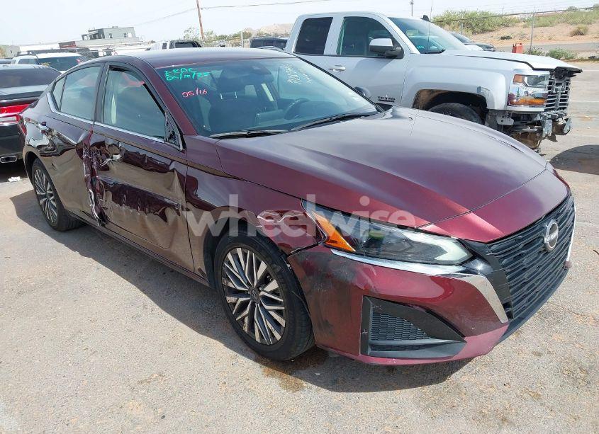 2024 Nissan Altima SV FWD (VIN 1N4BL4DV0RN371369) main photo