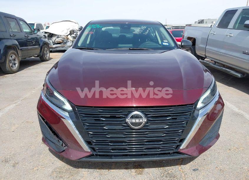 Photo 12 of 2024 Nissan Altima SV FWD (VIN 1N4BL4DV0RN371369)