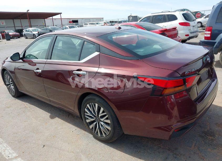 Photo 14 of 2024 Nissan Altima SV FWD (VIN 1N4BL4DV0RN371369)