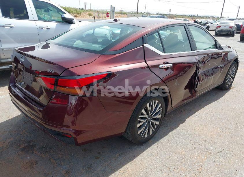 Photo 4 of 2024 Nissan Altima SV FWD (VIN 1N4BL4DV0RN371369)