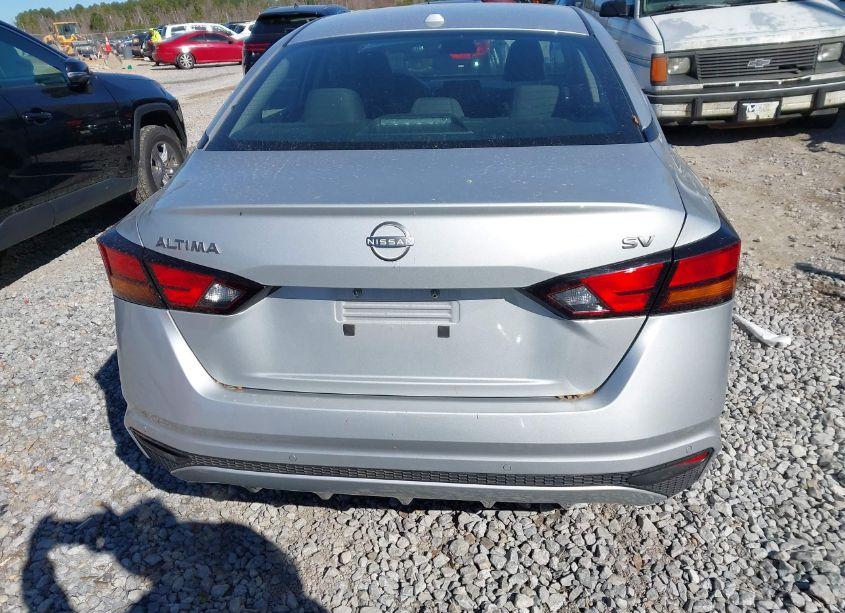 Photo 16 of 2024 Nissan Altima SV FWD (VIN 1N4BL4DV0RN375471)