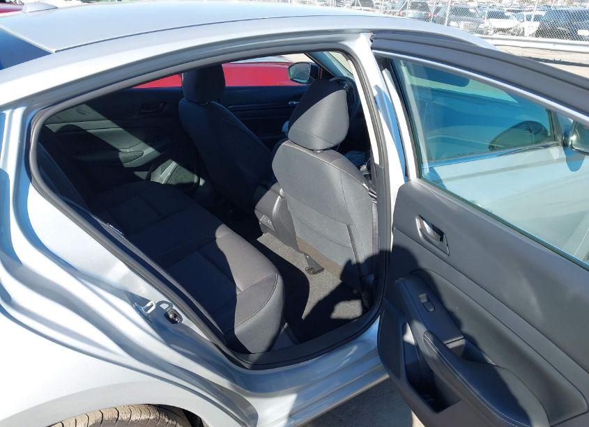 Photo 8 of 2024 Nissan Altima SV FWD (VIN 1N4BL4DV0RN376068)