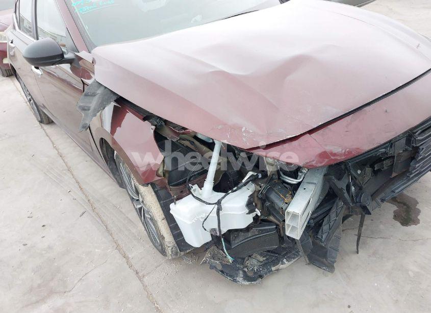 Photo 6 of 2024 Nissan Altima SV FWD (VIN 1N4BL4DV0RN384722)