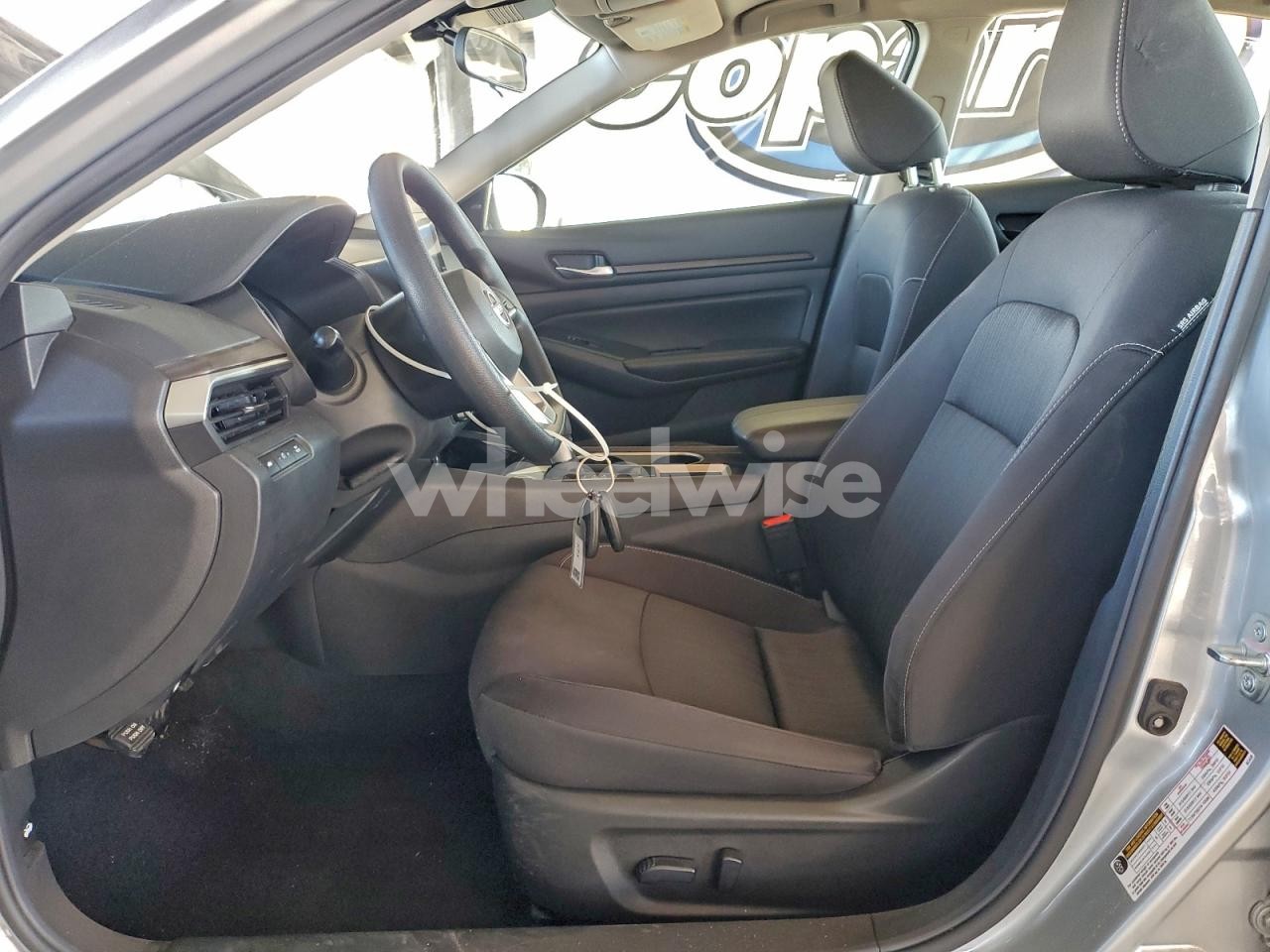 Photo 7 of 2024 NISSAN ALTIMA SV (VIN 1N4BL4DV0RN389676)