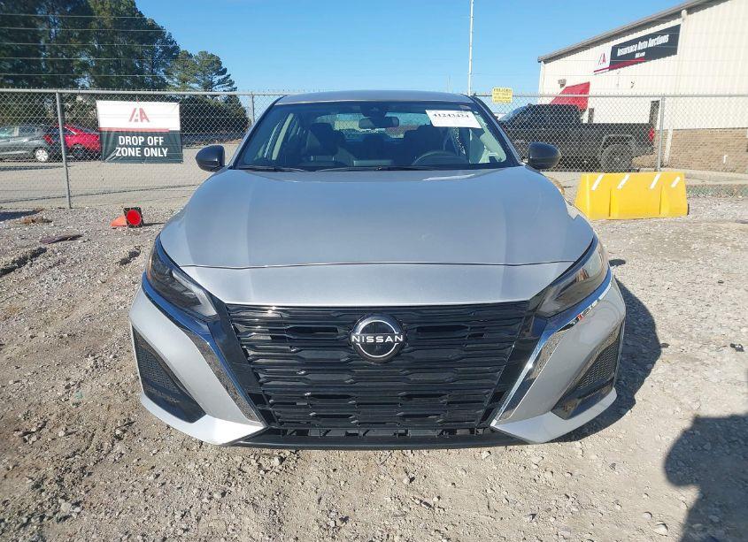 Photo 12 of 2024 Nissan Altima SV FWD (VIN 1N4BL4DV0RN391430)