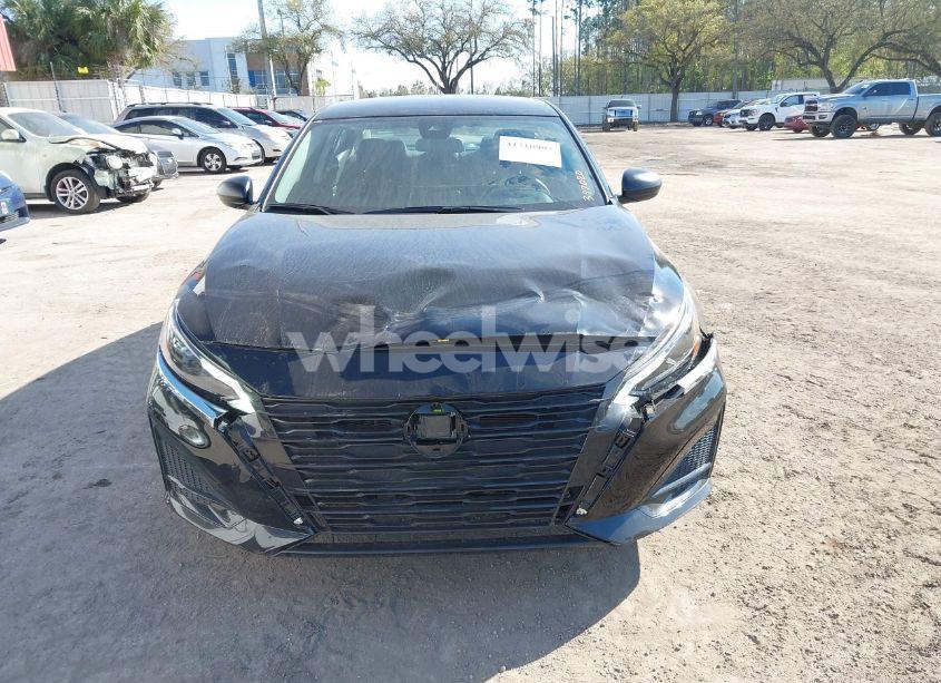 Photo 6 of 2024 Nissan Altima SV FWD (VIN 1N4BL4DV0RN397020)