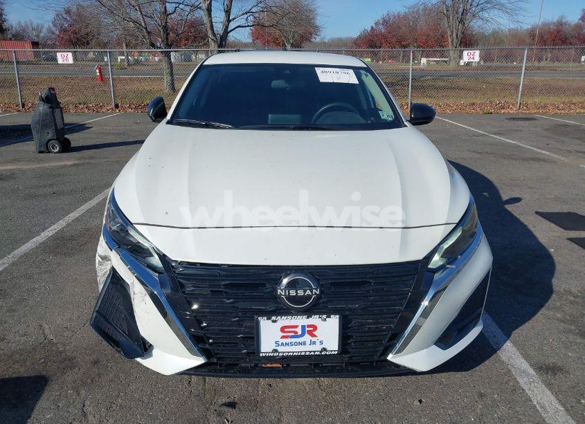 Photo 13 of 2024 Nissan Altima SV FWD (VIN 1N4BL4DV0RN405987)