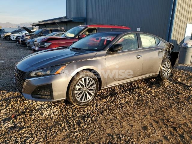 2024 NISSAN ALTIMA SV