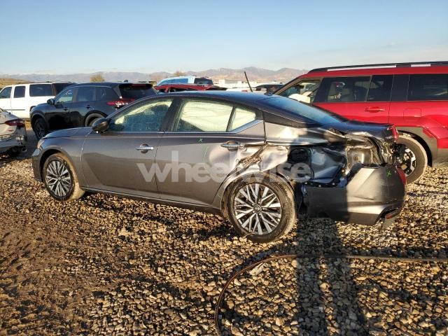 2024 NISSAN ALTIMA SV