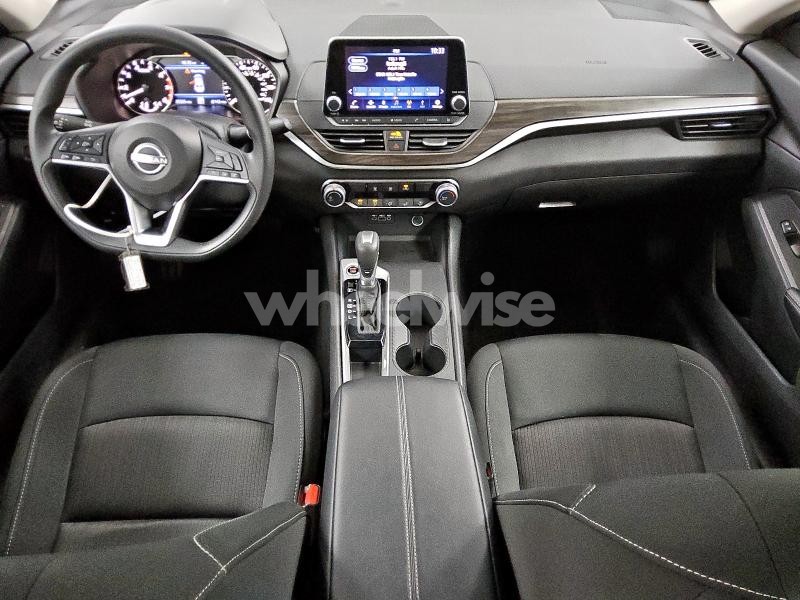 2025 NISSAN ALTIMA SV