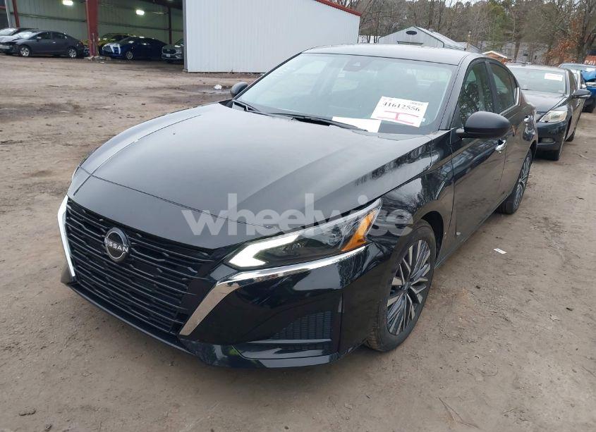 Photo 2 of 2025 Nissan Altima SV FWD (VIN 1N4BL4DV0SN302672)