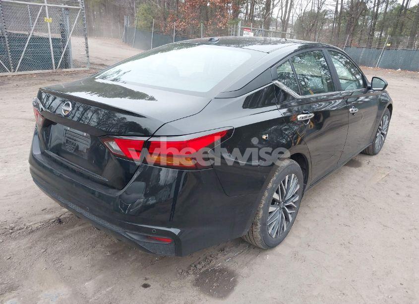 Photo 4 of 2025 Nissan Altima SV FWD (VIN 1N4BL4DV0SN302672)