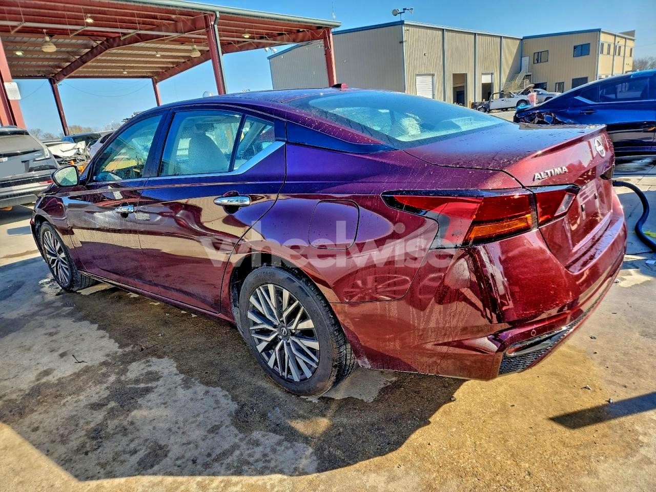 Photo 2 of 2025 NISSAN ALTIMA SV (VIN 1N4BL4DV0SN302882)