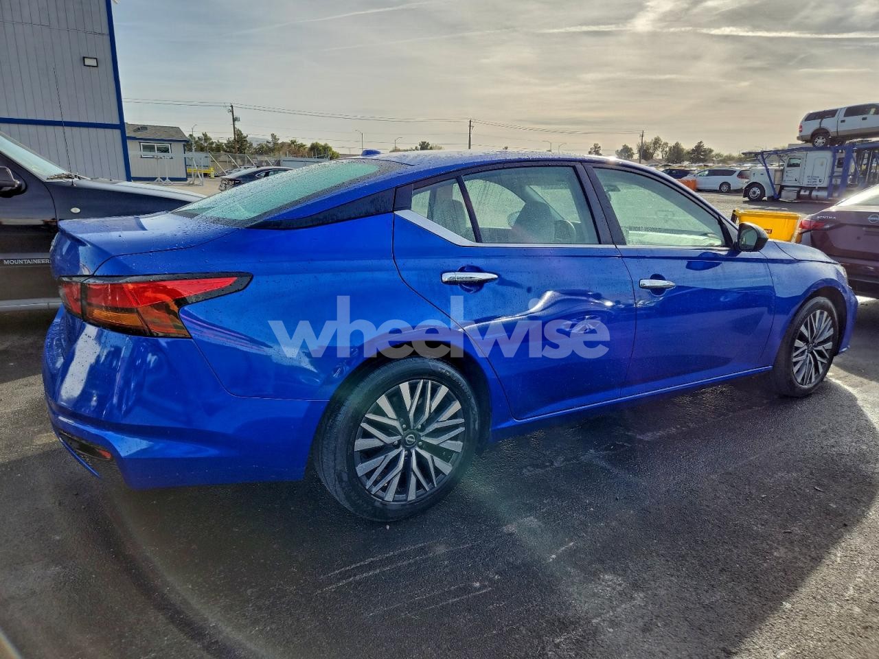 Photo 3 of 2025 NISSAN ALTIMA SV (VIN 1N4BL4DV0SN304485)