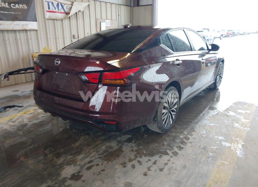 Photo 4 of 2025 Nissan Altima SV FWD (VIN 1N4BL4DV0SN310500)