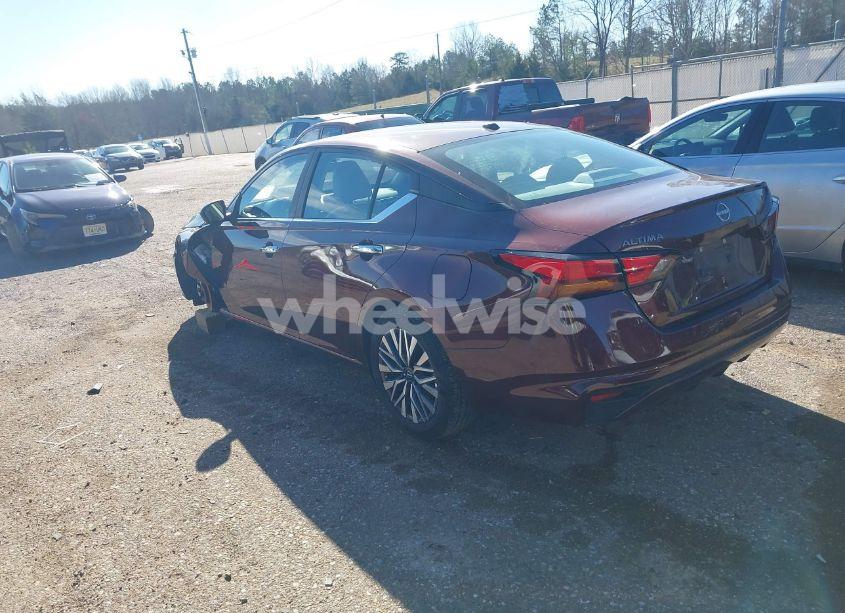 Photo 3 of 2025 Nissan Altima SV FWD (VIN 1N4BL4DV0SN311355)