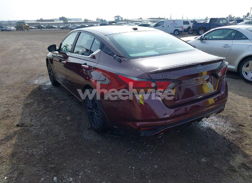 Photo 3 of 2025 Nissan Altima SV FWD (VIN 1N4BL4DV0SN312697)