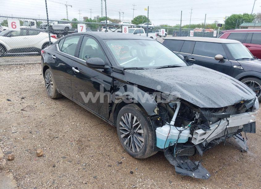 2025 Nissan Altima SV FWD (VIN 1N4BL4DV0SN316622) main photo