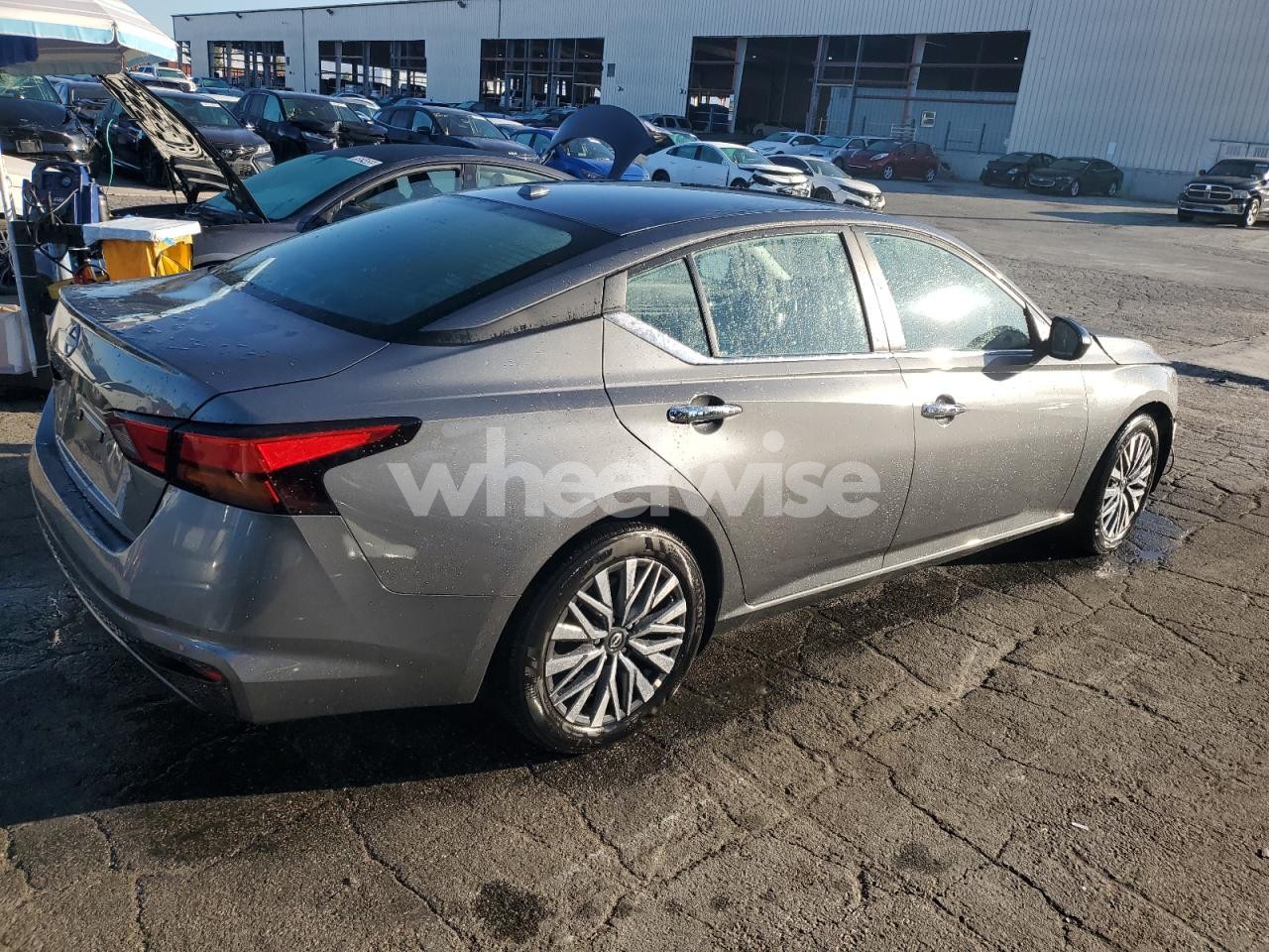 Photo 3 of 2025 NISSAN ALTIMA SV (VIN 1N4BL4DV0SN348597)