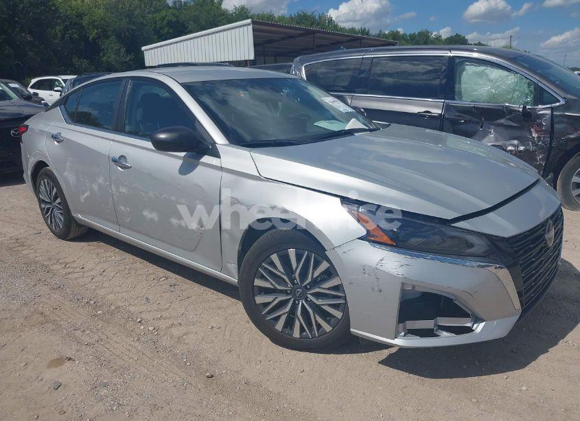 2025 Nissan Altima SV FWD (VIN 1N4BL4DV0SN366128) main photo