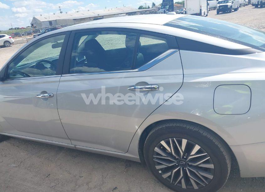 Photo 13 of 2025 Nissan Altima SV FWD (VIN 1N4BL4DV0SN366128)