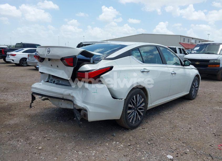 Photo 4 of 2025 Nissan Altima SV FWD (VIN 1N4BL4DV0SN375640)