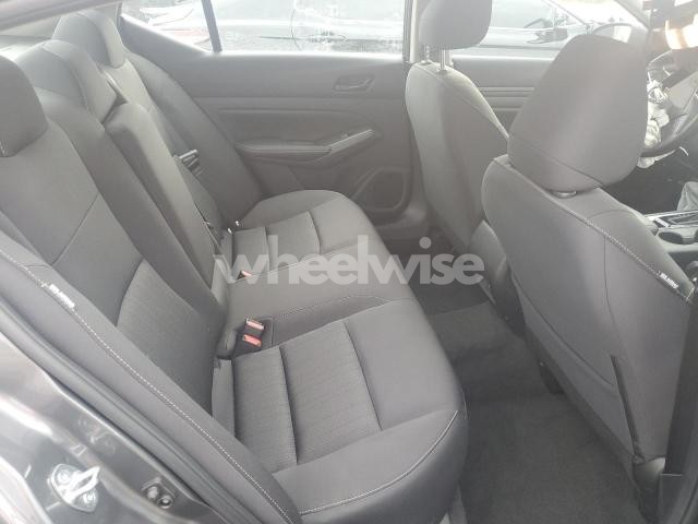 2025 NISSAN ALTIMA SV