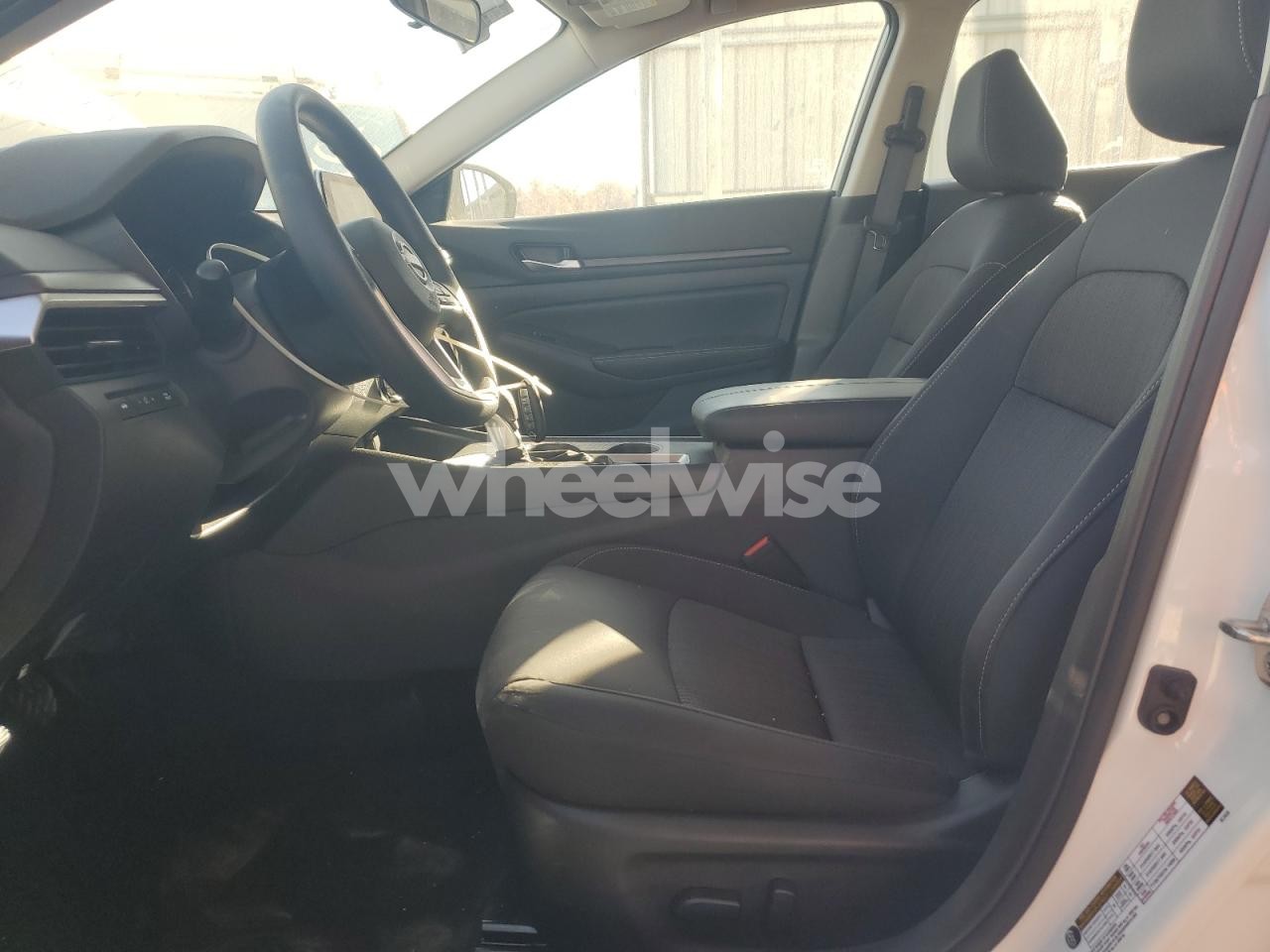 Photo 7 of 2025 NISSAN ALTIMA SV (VIN 1N4BL4DV0SN401234)