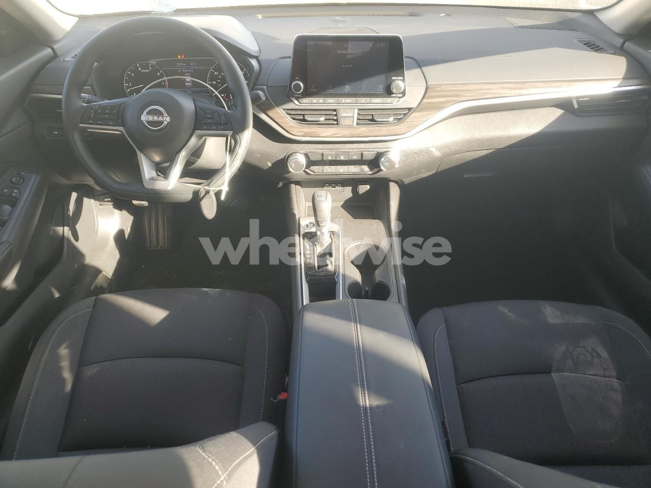 Photo 8 of 2025 NISSAN ALTIMA SV (VIN 1N4BL4DV0SN401234)