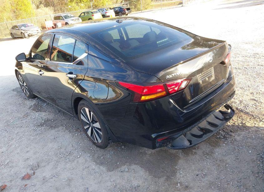 Photo 3 of 2019 Nissan Altima 2.5 SV (VIN 1N4BL4DV1KC129532)