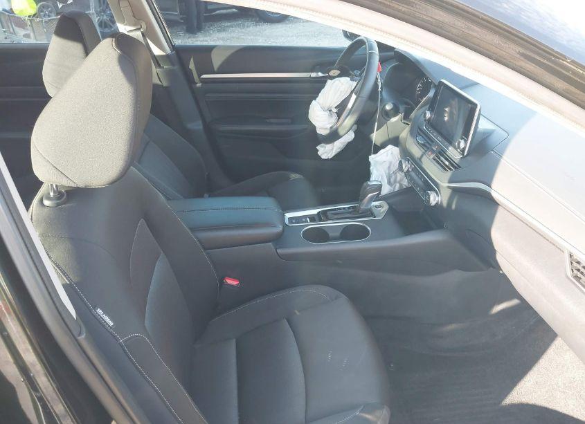 Photo 5 of 2019 Nissan Altima 2.5 SV (VIN 1N4BL4DV1KC129532)