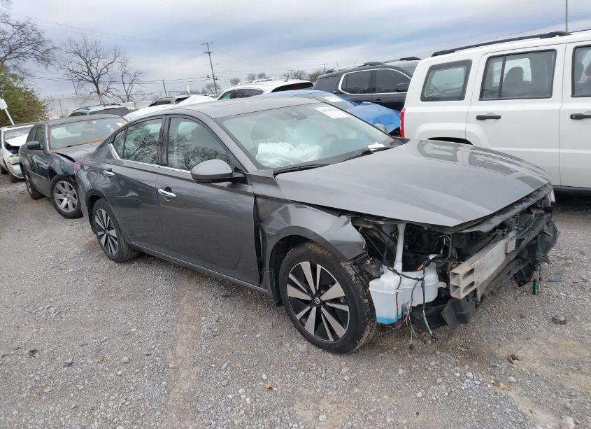 2019 Nissan Altima 2.5 SV (VIN 1N4BL4DV1KC159971) main photo