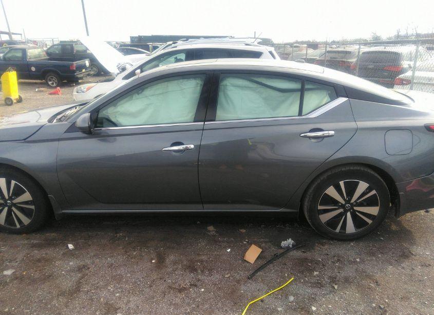 Photo 14 of 2019 Nissan Altima 2.5 SV (VIN 1N4BL4DV1KC159971)