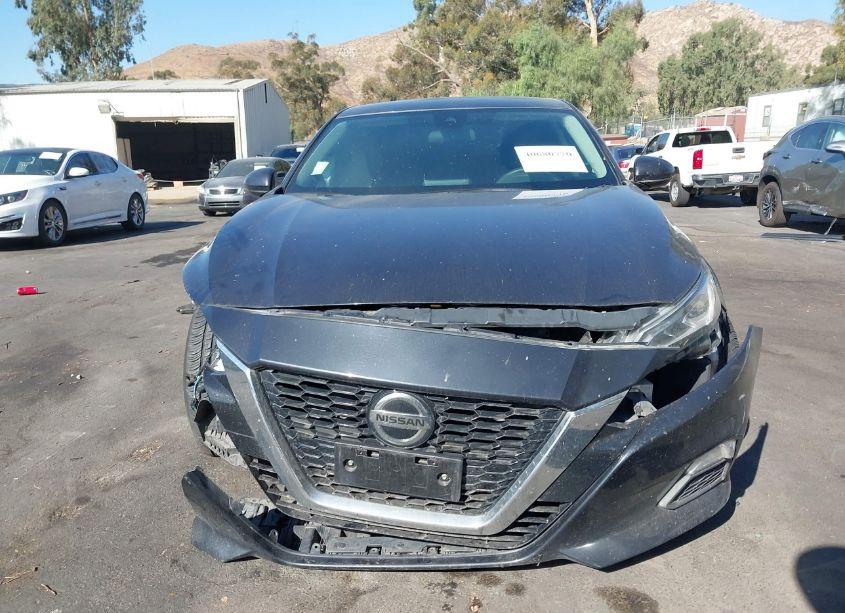 Photo 12 of 2021 Nissan Altima SV FWD (VIN 1N4BL4DV1MN301811)