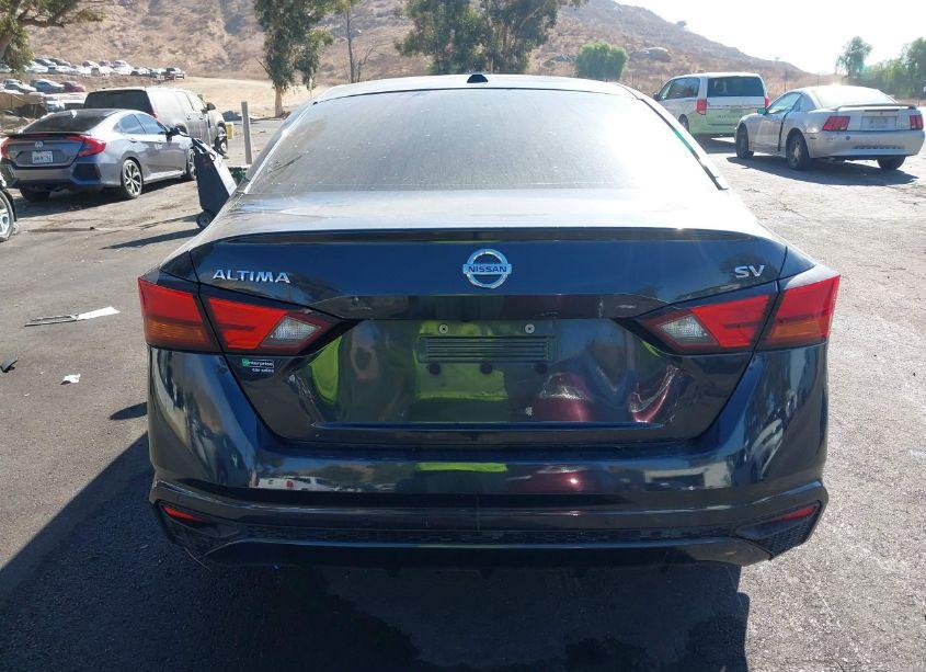 Photo 16 of 2021 Nissan Altima SV FWD (VIN 1N4BL4DV1MN301811)