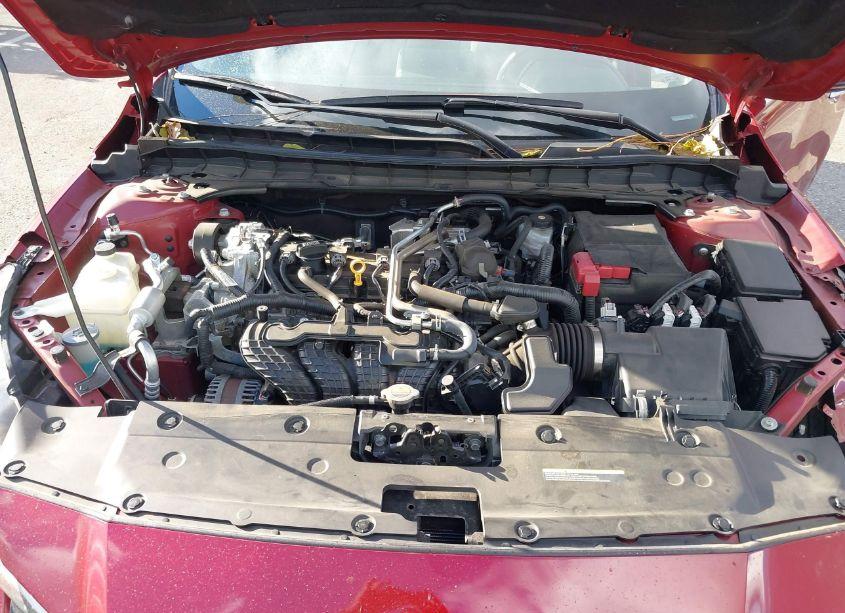 Photo 10 of 2021 Nissan Altima SV FWD (VIN 1N4BL4DV1MN310203)