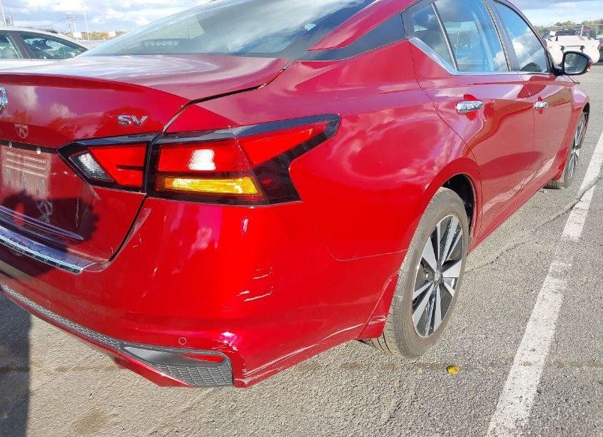 Photo 17 of 2021 Nissan Altima SV FWD (VIN 1N4BL4DV1MN310203)