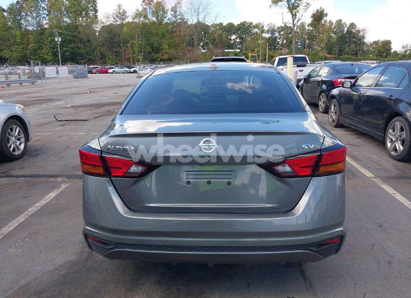 Photo 16 of 2021 Nissan Altima SV FWD (VIN 1N4BL4DV1MN359062)