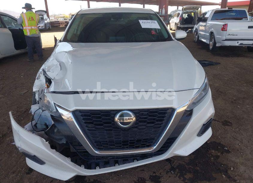 Photo 12 of 2021 Nissan Altima SV FWD (VIN 1N4BL4DV1MN409362)