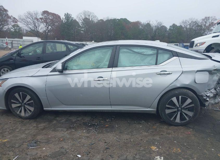 Photo 14 of 2022 Nissan Altima SV FWD (VIN 1N4BL4DV1NN306881)