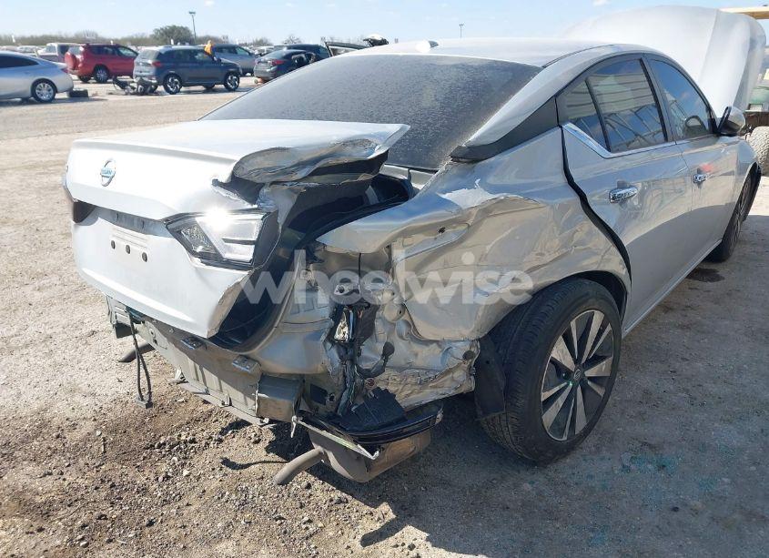 Photo 6 of 2022 Nissan Altima SV FWD (VIN 1N4BL4DV1NN331182)