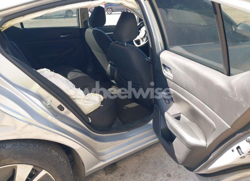 Photo 8 of 2022 Nissan Altima SV FWD (VIN 1N4BL4DV1NN331182)