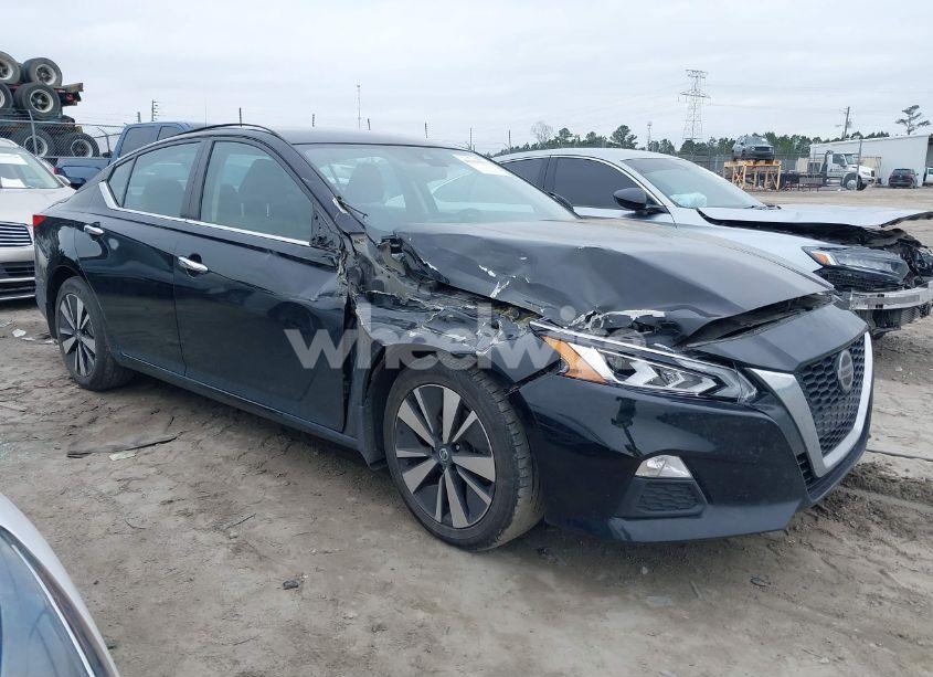 2022 Nissan Altima SV FWD (VIN 1N4BL4DV1NN363596) main photo
