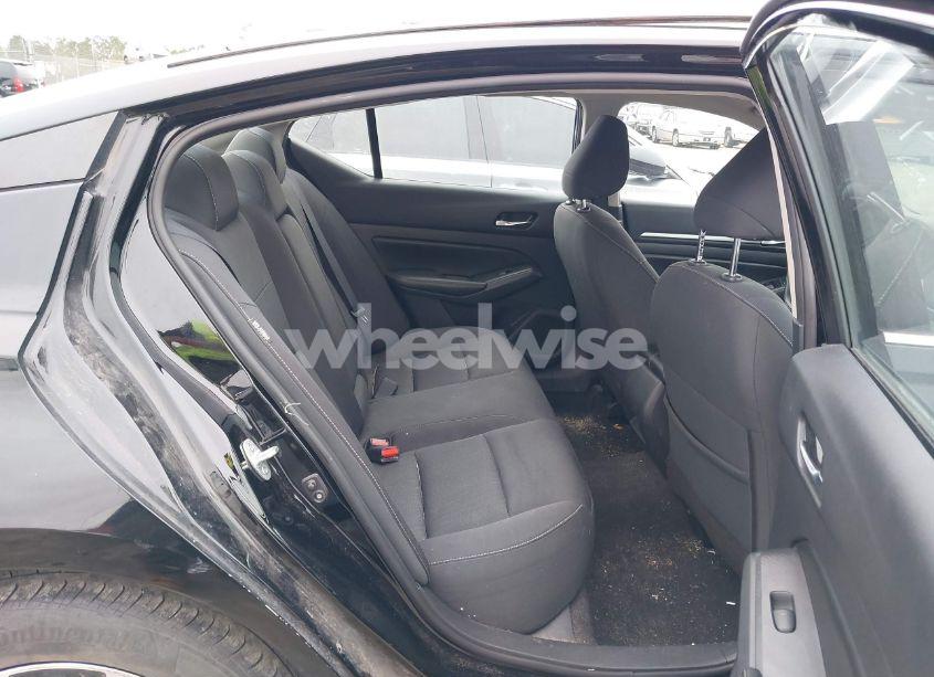 Photo 8 of 2022 Nissan Altima SV FWD (VIN 1N4BL4DV1NN363596)