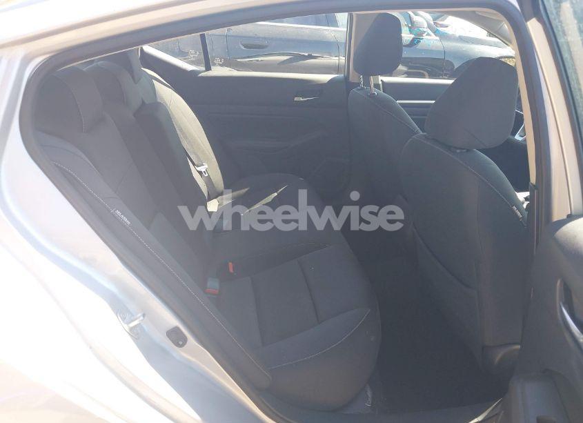 Photo 8 of 2022 Nissan Altima SV FWD (VIN 1N4BL4DV1NN365493)