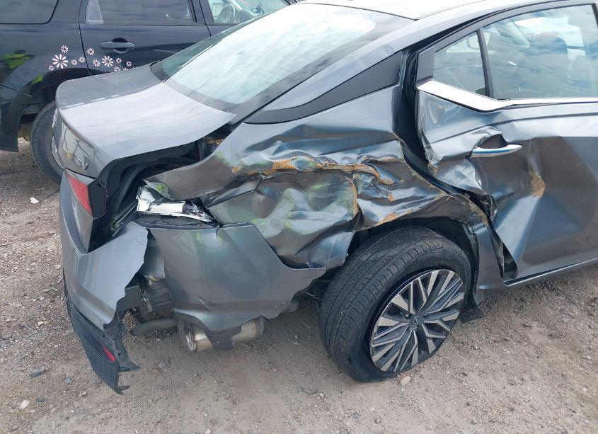 Photo 17 of 2023 Nissan Altima SV FWD (VIN 1N4BL4DV1PN309881)