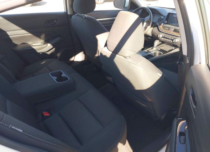 Photo 8 of 2023 Nissan Altima SV FWD (VIN 1N4BL4DV1PN311890)